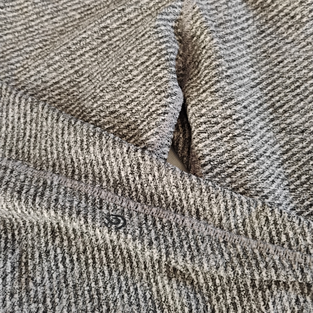 Gray Textured Leggings Size Xl - Picture 12 of 12
